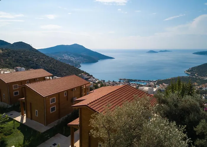 Villa Lucida - Hills - Exclusive With Private Pool And Majestic Sea Views *