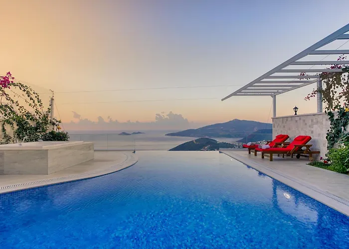 Villa Lucida - Hills - Exclusive With Private Pool And Majestic Sea Views *